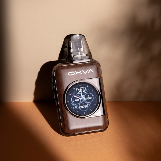 OXVA Xlim SQ Pro ahşap görünümlü pod mod, renkli ekranlı elektronik sigara.
